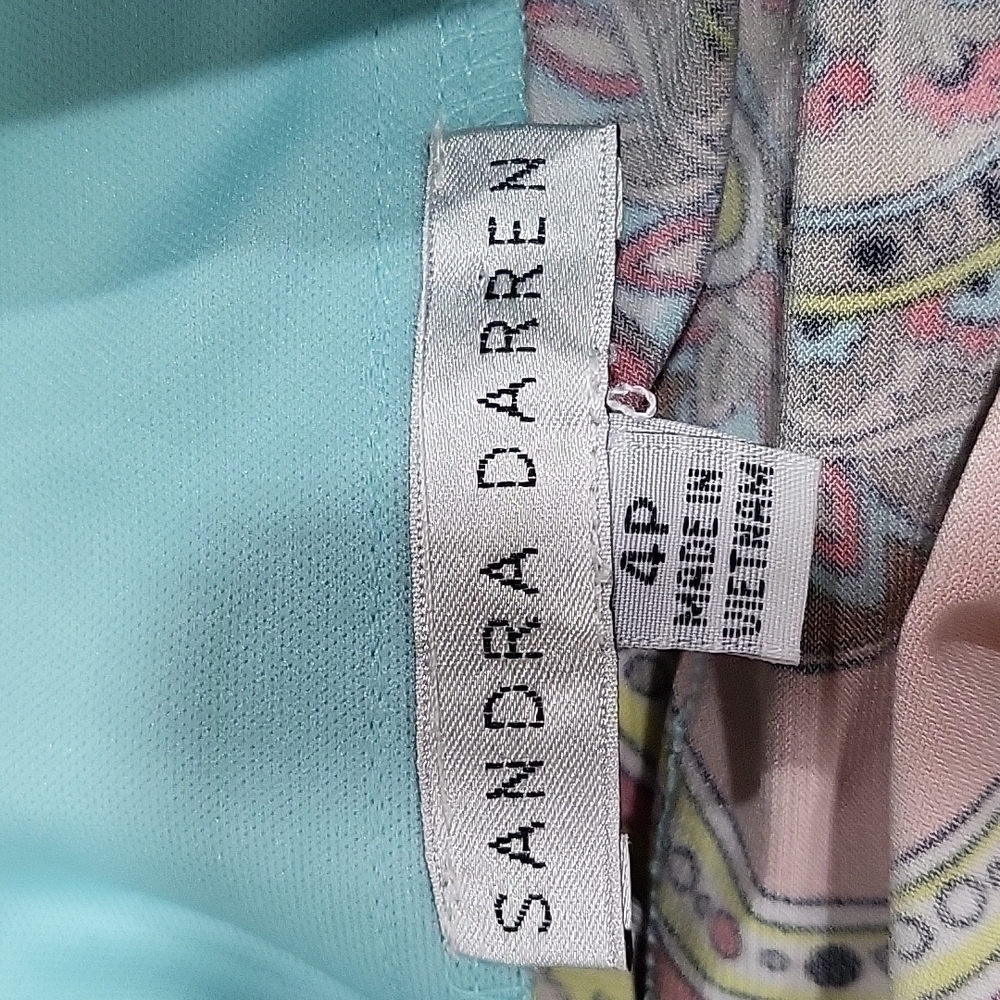 Sandra DARREN FLORAL GEOMETRIC DRESS SIZE 4P - Picture 7 of 7
